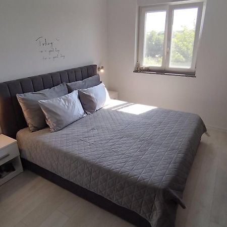 Crystal Apartment Umag Exterior foto